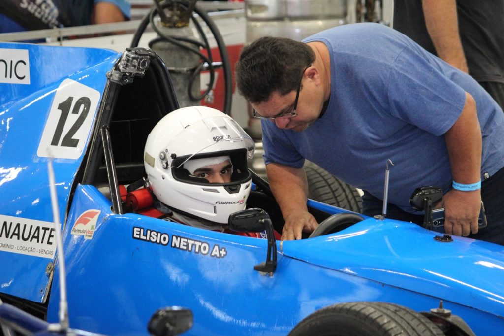 Jovem piloto alagoano abre a temporada da Fórmula Vee em busca do título inédito 1 Fernando Santos/Divulgação FVee