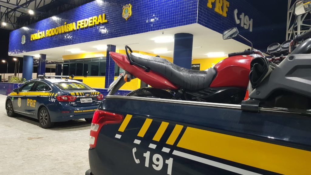 Foragidos da Justiça são presos pela PRF em Alagoas 1 Ascom PRF/AL