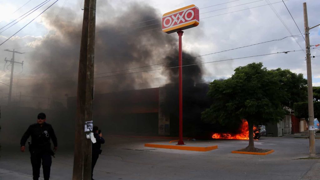 15 pessoas torturadas e queimadas vivas no México 1 DR