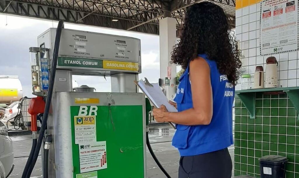 Procon inspeciona preço dos combustíveis em São Miguel dos Campos e Arapiraca 1 Reprodução/Instagram