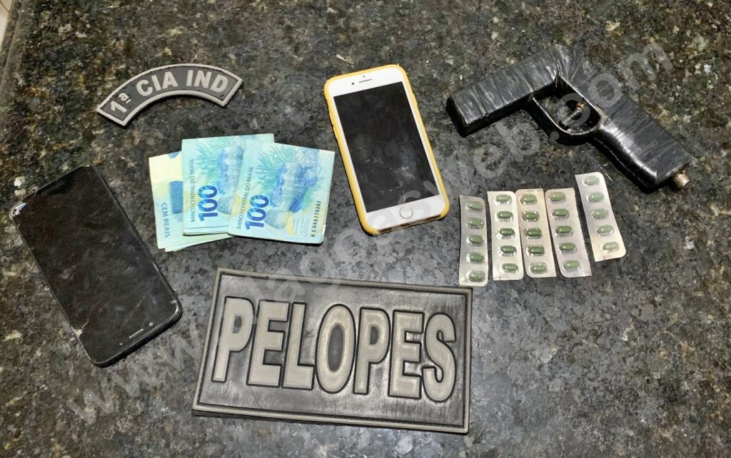 Pelopes prende dupla suspeita de cometer assaltos na AL 420 em São Miguel dos Campos 1 AlagoasWeb