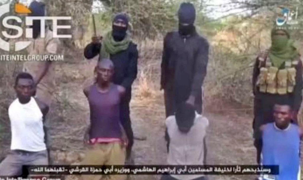 EI executa 20 cristãos como advertência aos crentes 1 Reprodução/Twitter