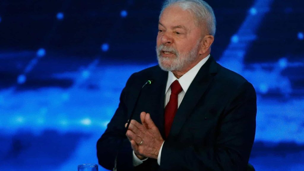 Maioria dos brasileiros não consegue enxergar realizações do governo Lula