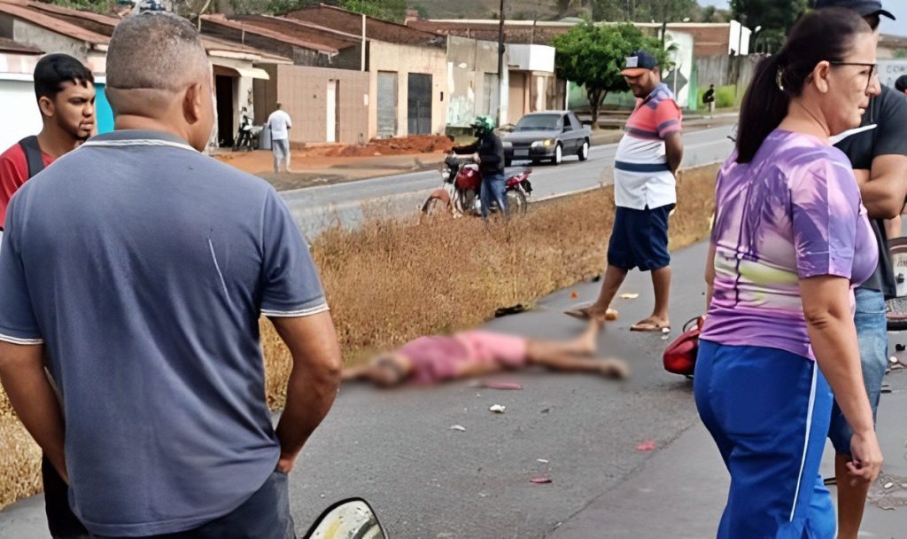 Colisão entre duas motos deixa uma pessoa morta na BR 101 em Junqueiro 1 AlagoasWeb/Cortesia