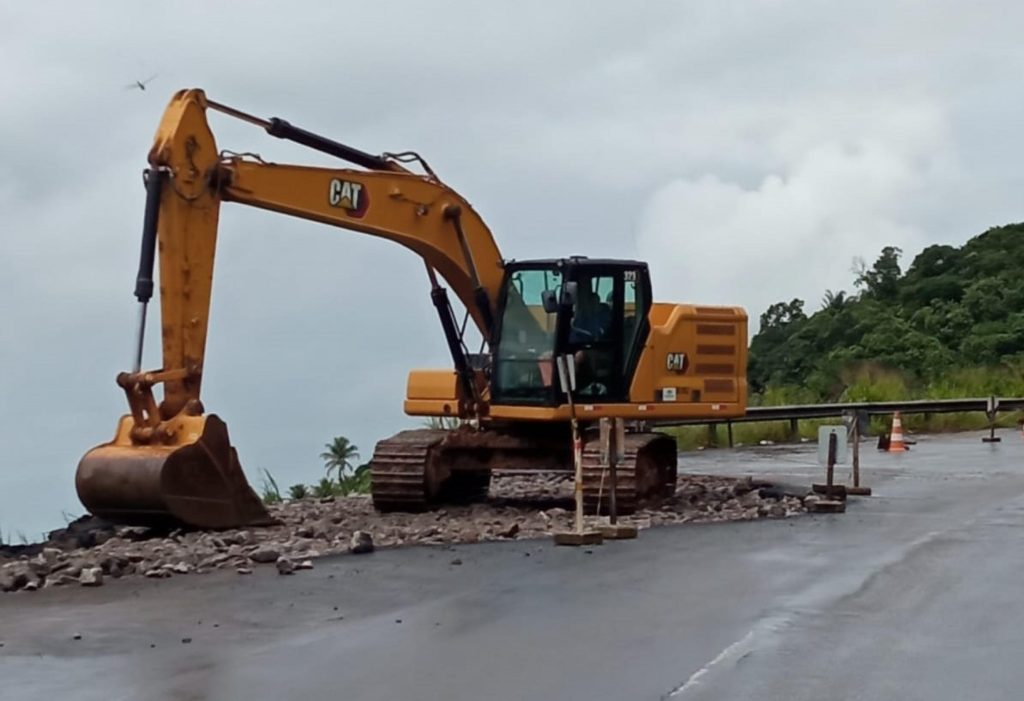 DER trabalha para recuperar trecho da AL-220 entre São Miguel dos Campos e Campo Alegre 1 Setrand