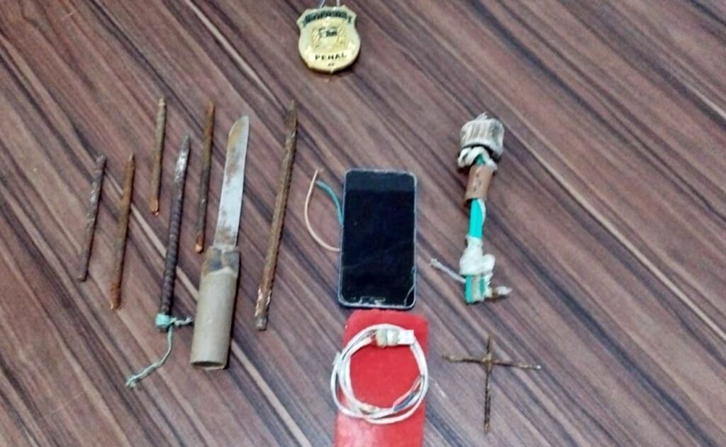 Armas artesanais em presídio de Alagoas (foto: Seris)