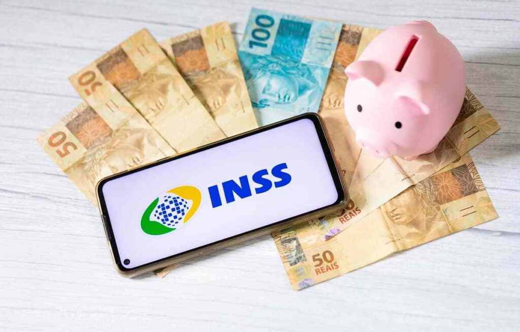 INSS começa a pagar segunda parcela do 13º
