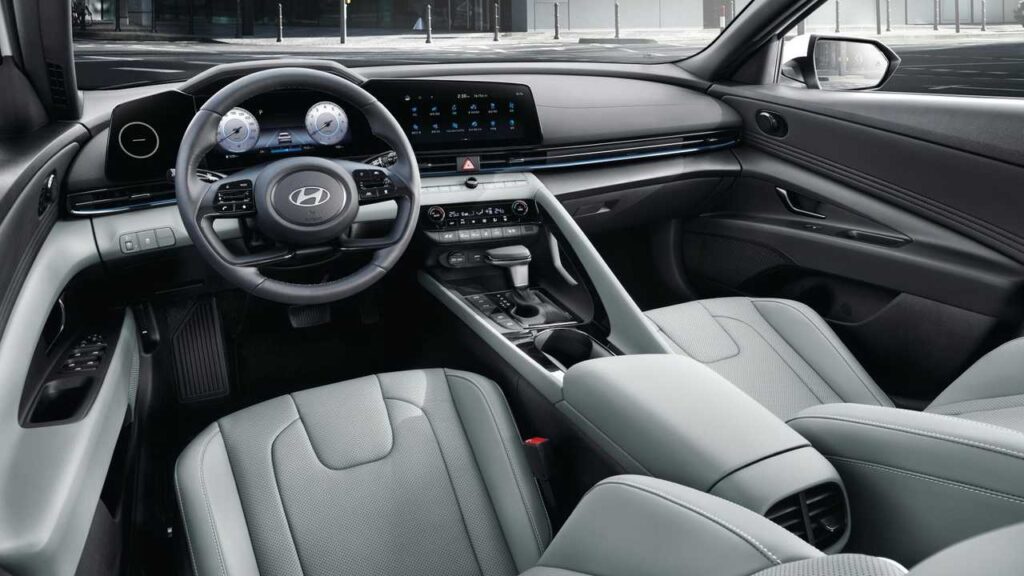 Hyundai Elantra - Foto: Divulgação