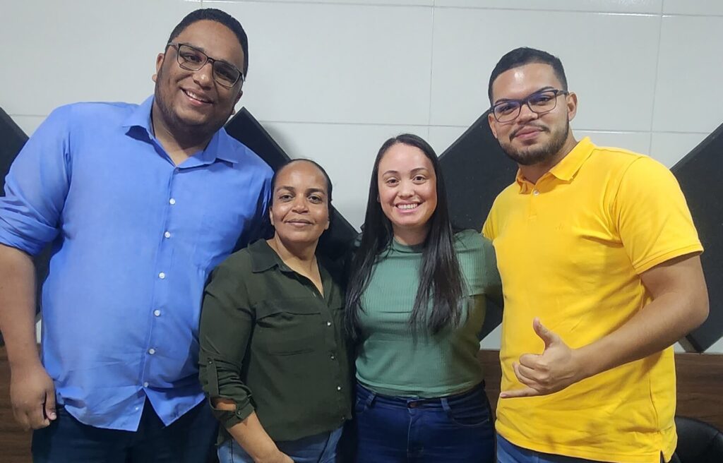 Candidatos ao Conselho Tutelar participam de programa de rádio em São Miguel dos Campos