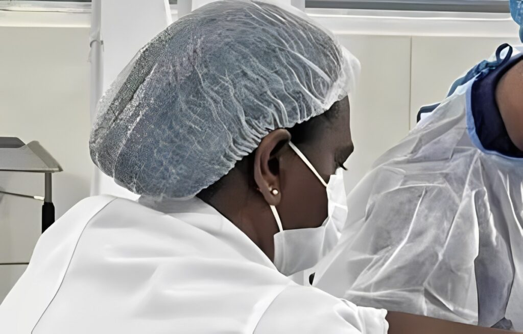Piso da enfermagem: estados e municípios recebem mais de R$ 236 milhões, referentes a dezembro