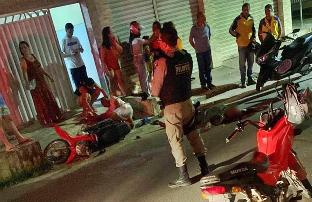 Acidente com moto deixa uma pessoa morta e outra ferida em São Miguel dos Campos