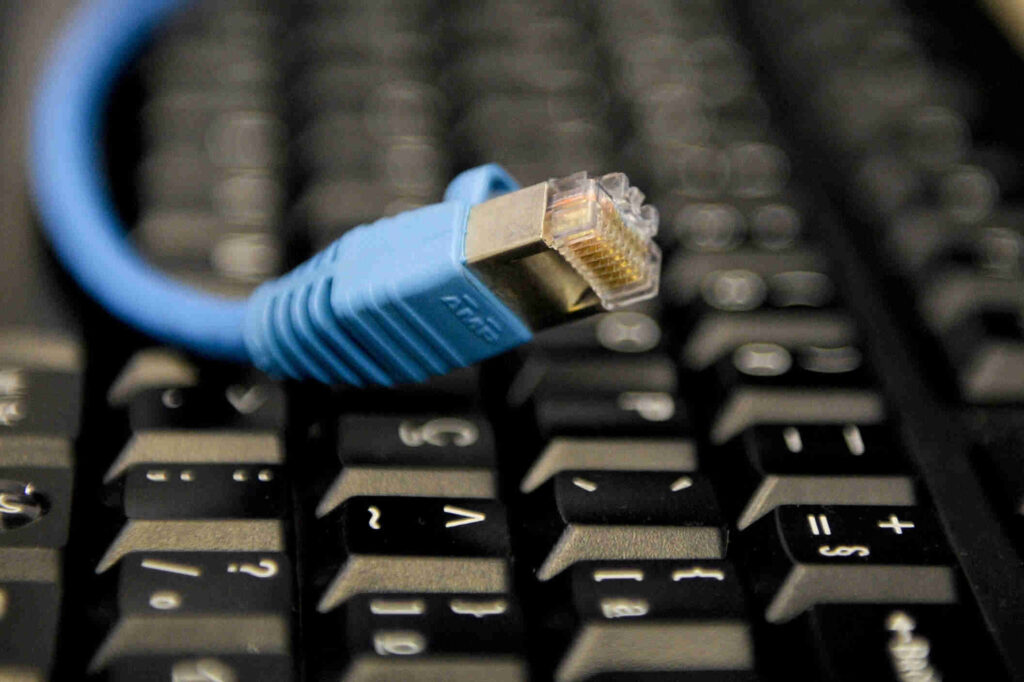 2023_tem_crescimento_exponencial_de_usuários_de_internet_(2)