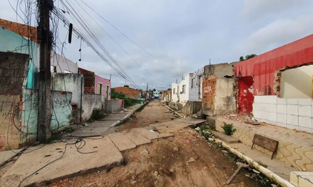 Defesa Civil diz que deslocamento vertical acumulado da mina n° 18 é de 1,70m