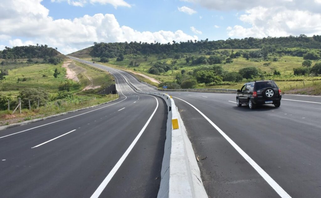 Paulo Dantas inaugura alça viária em Campo Alegre