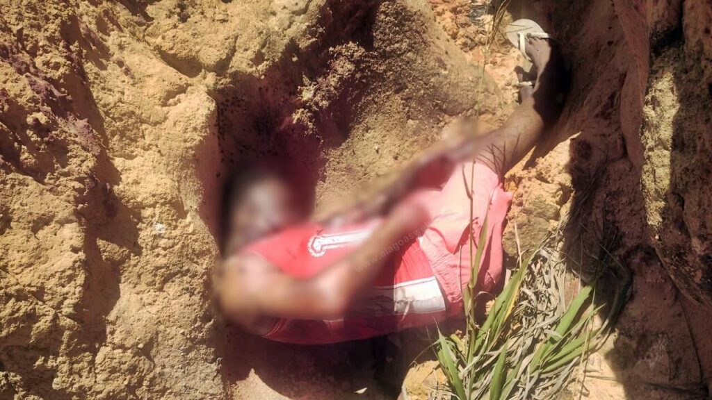 Corpo em estado de decomposição é encontrado na Lagoa Azeda em Jequiá da Praia