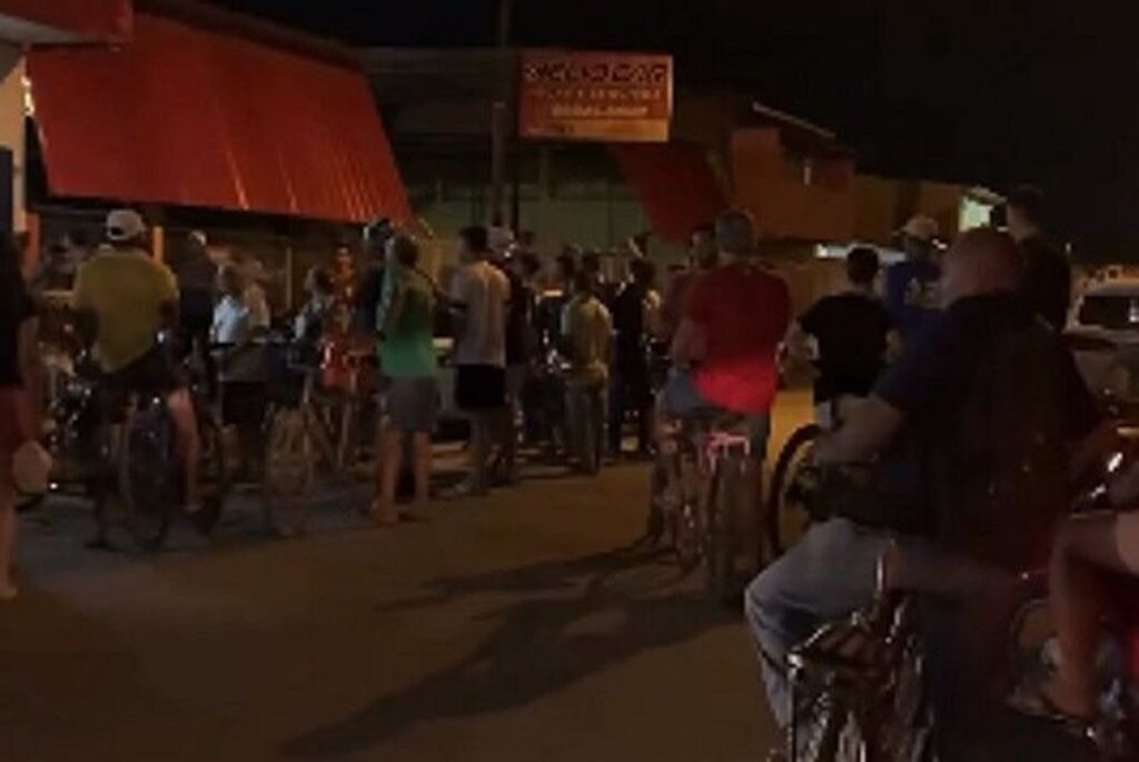 Homem morre após ser baleado em discussão por jogo de cartas 