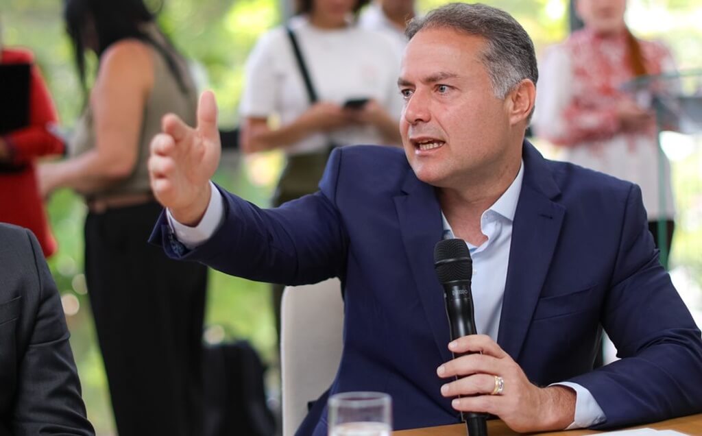 'Sou candidato a governador', afirma Renan Filho sobre vice de Lula