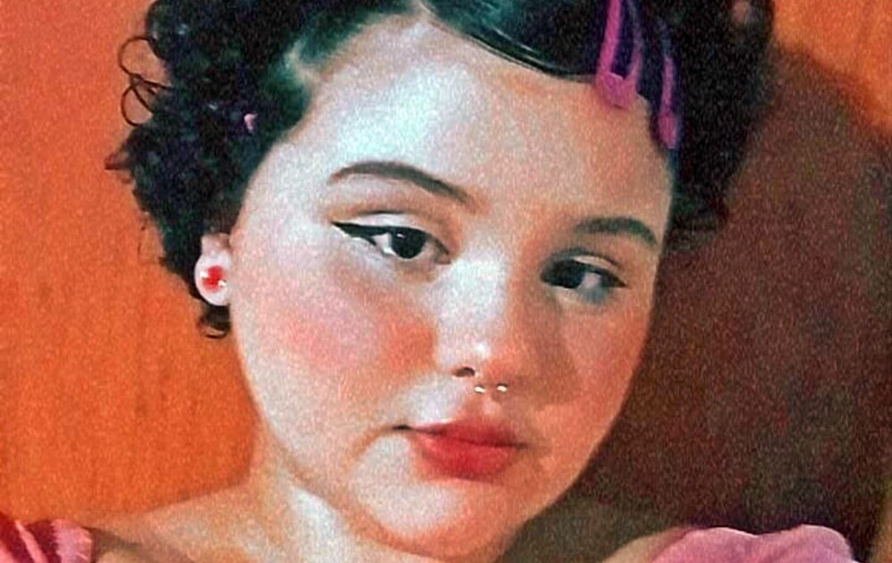 Polícia divulga imagem de adolescente desaparecida que sofre de depressão e possui diagnóstico de autismo