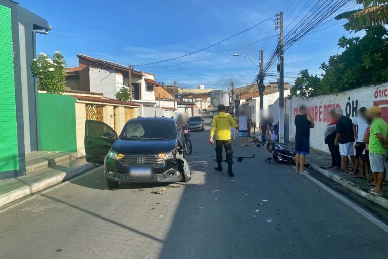 Funcionário público de São Miguel dos Campos sofre acidente de moto