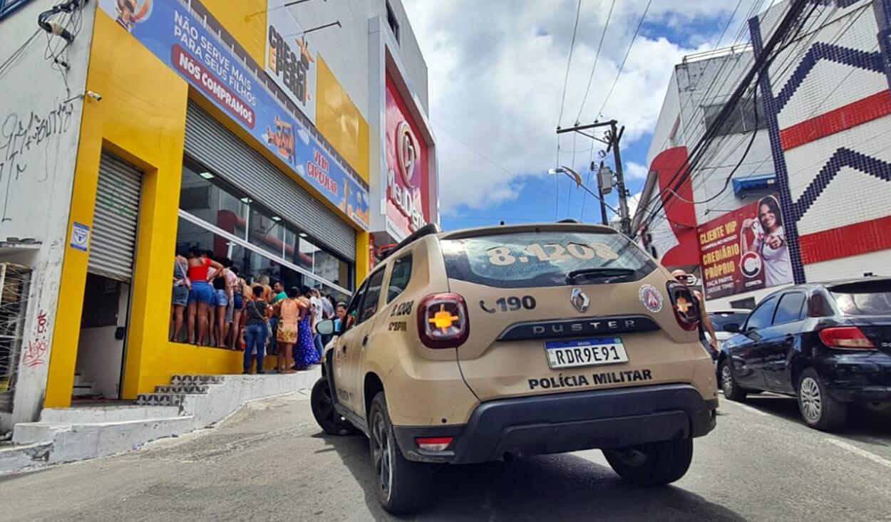 Alagoano foragido da justiça é preso fazendo compras na Bahia