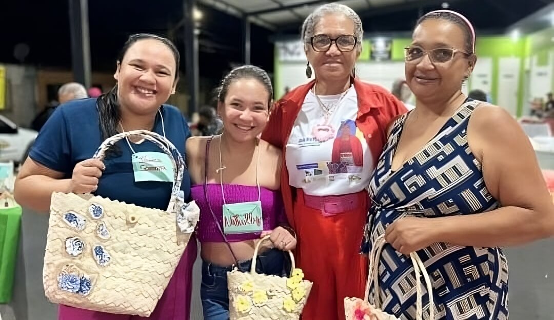 Mestra Helena Santos encerra projeto ‘Cores da Periferia’