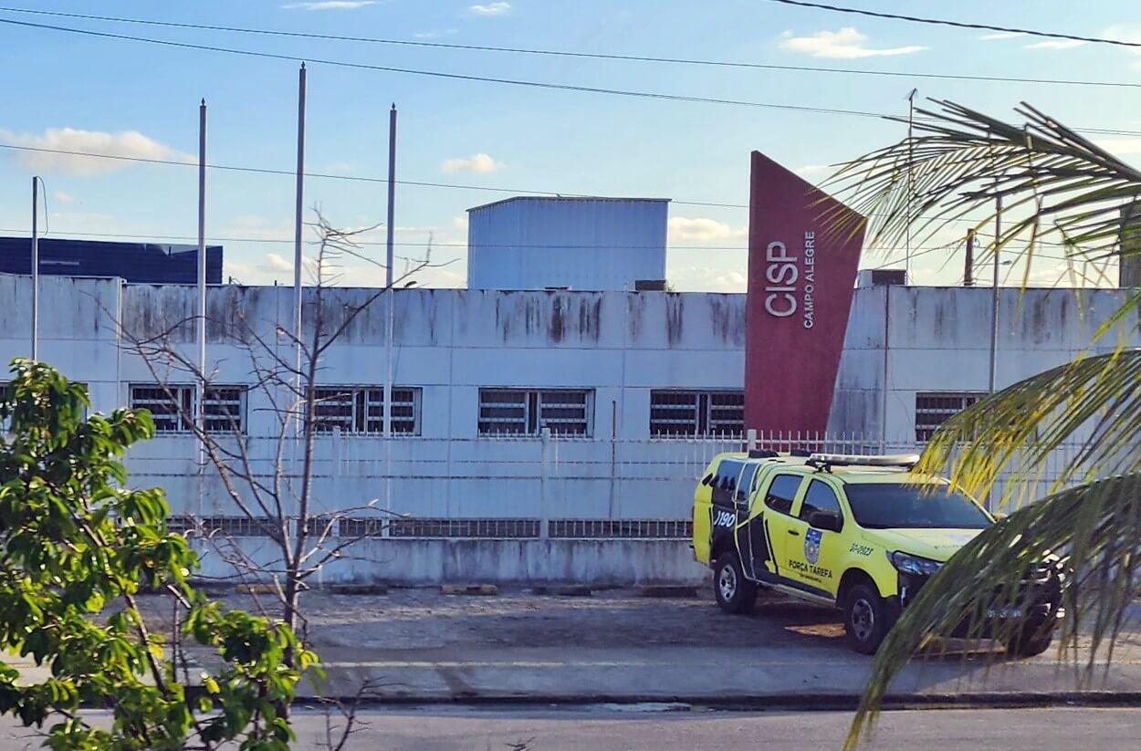 Atentado em Campo Alegre deixa três feridos e um morto no bairro Novo Mundo