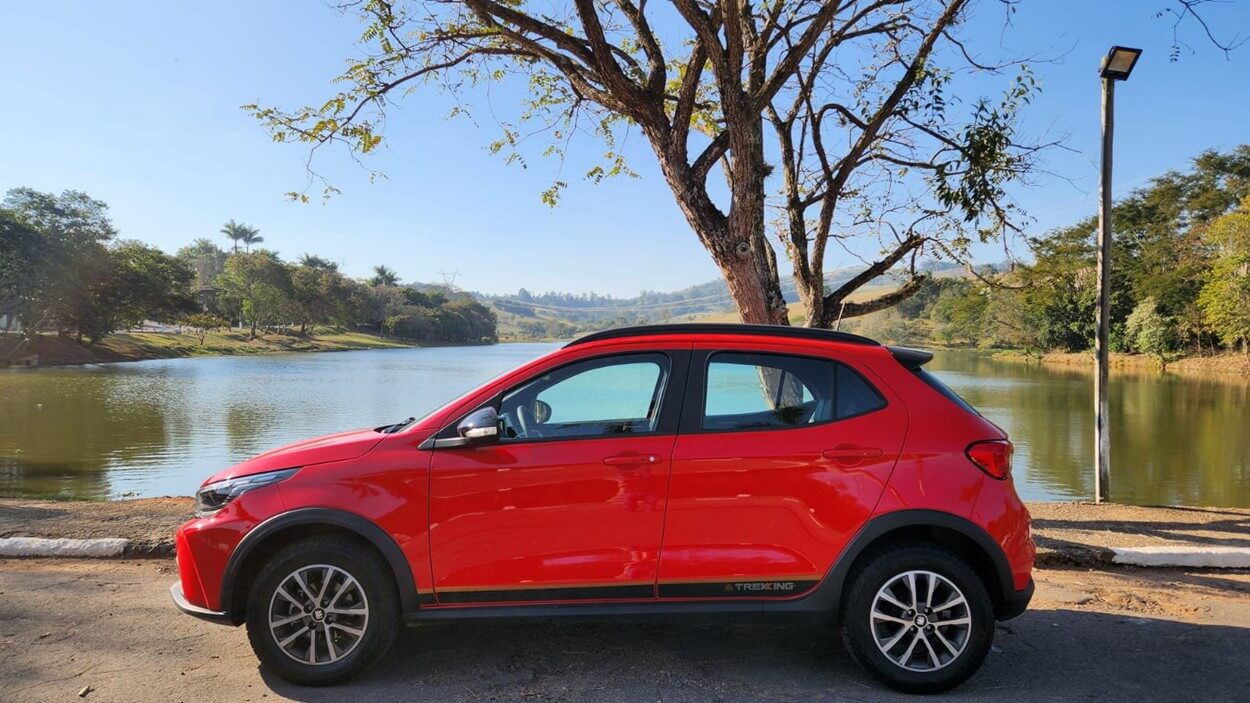 Fiat Argo 2026 mantém protagonismo entre os hatches compactos