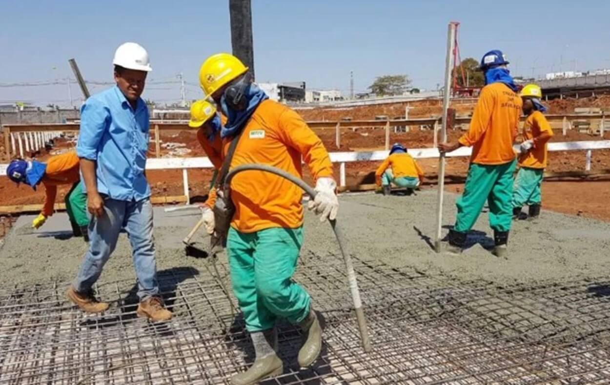 Construtora abre vagas em canteiros de obras em Maceió