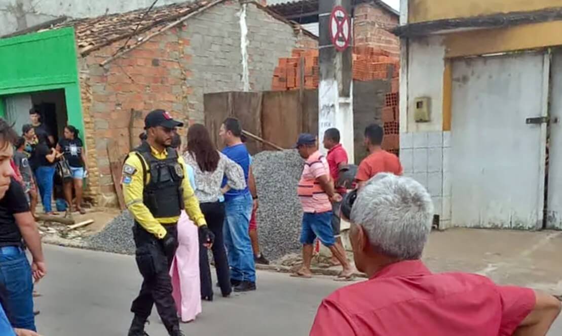 Pedreiro morre após desabamento de telhado em São Sebastião