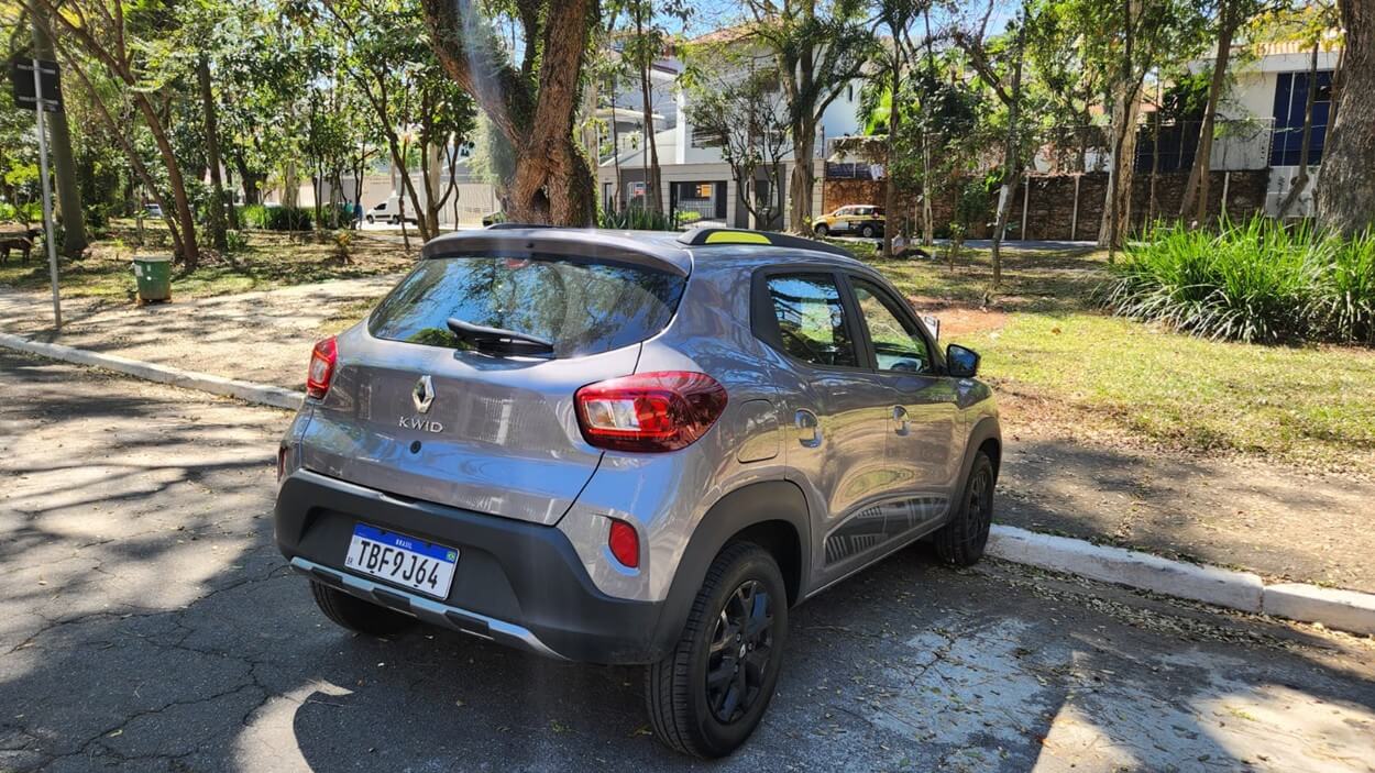 Renault Kwid 2026 revela versatilidade entre cidade e estrada