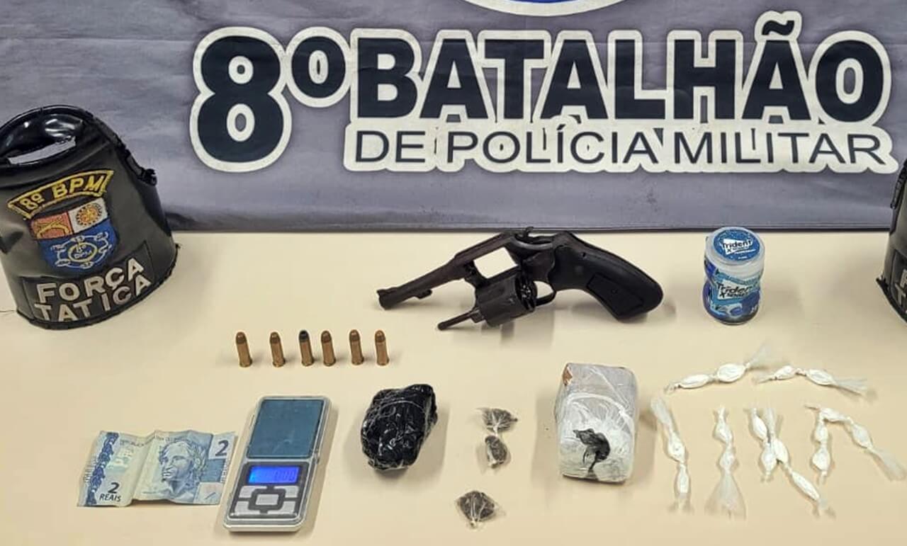 8º BPM prende líder do Comando Vermelho com arma e drogas em Rio Largo