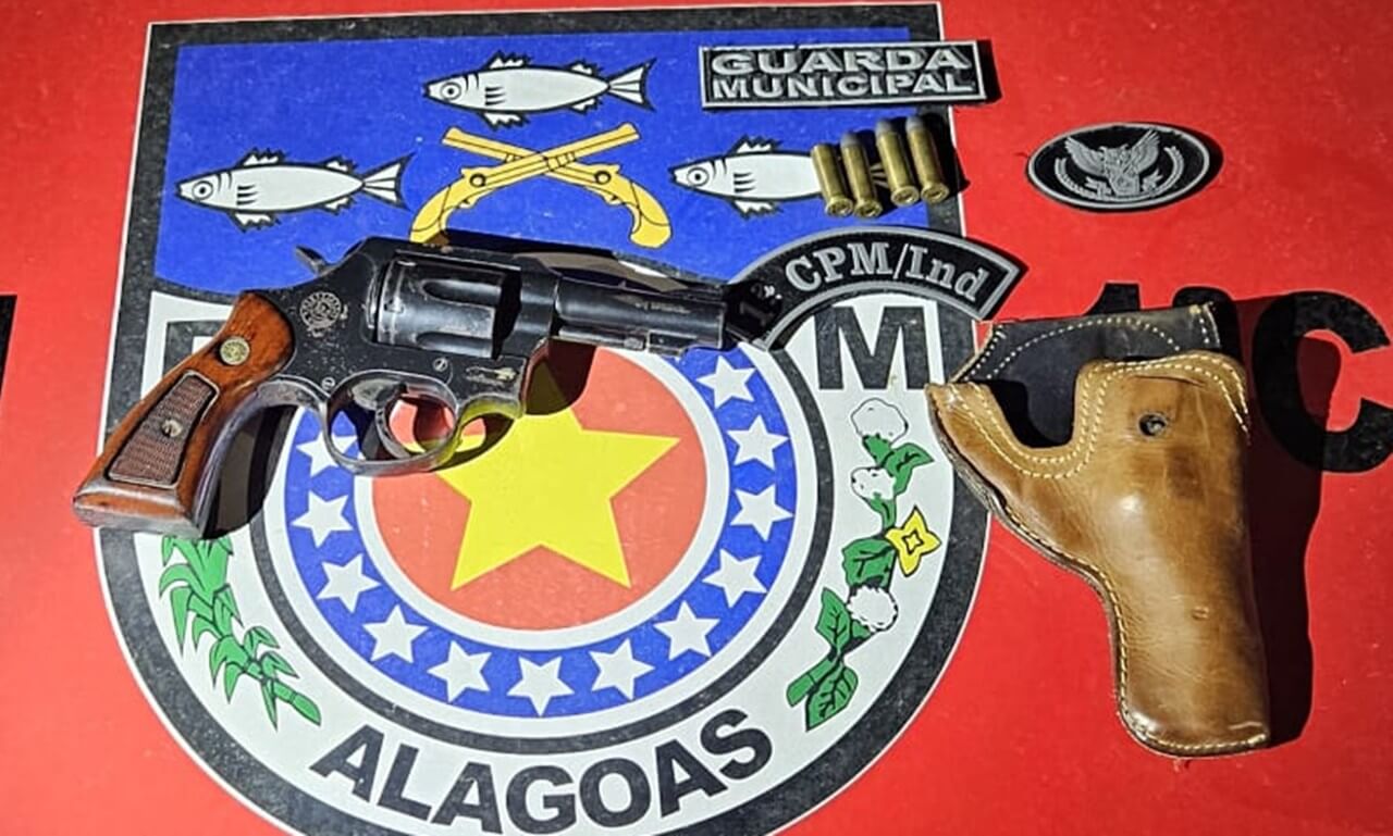 Homem é preso após fazer disparos de arma de fogo em via pública em Boca da Mata