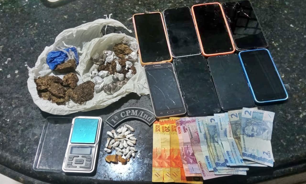 Homem é preso com oito aparelhos celulares e drogas em Campo Alegre