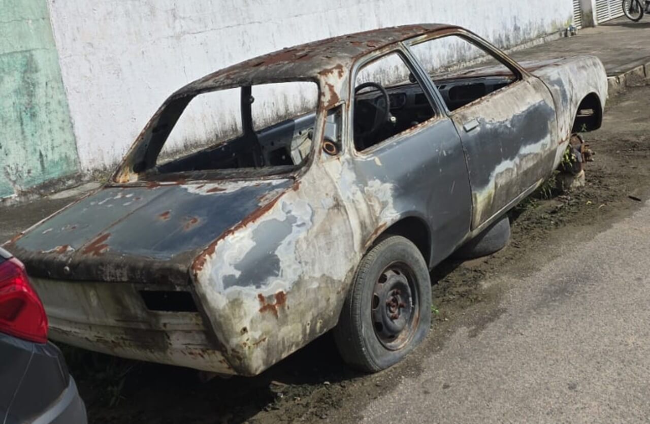 SMTT retoma operacao e remove veiculos abandonados em vias publicas em Sao Miguel dos Campos 4