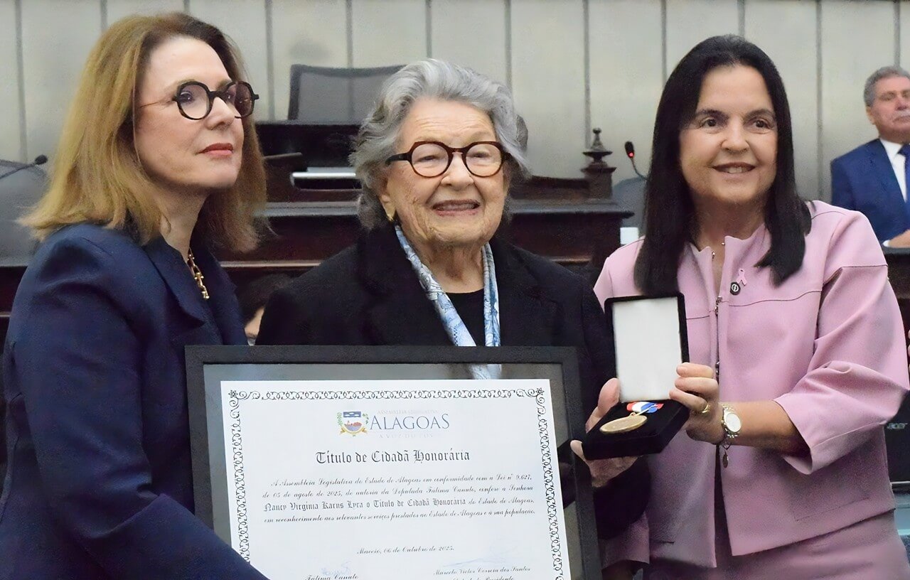 Virgínia Lyra recebe título de Cidadã Honorária de Alagoas e Medalha de Mérito Lily Lages