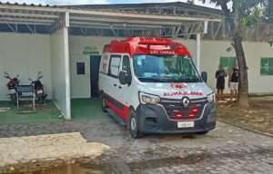 Colisão entre duas motocicletas deixa três feridos em São Miguel dos Campos