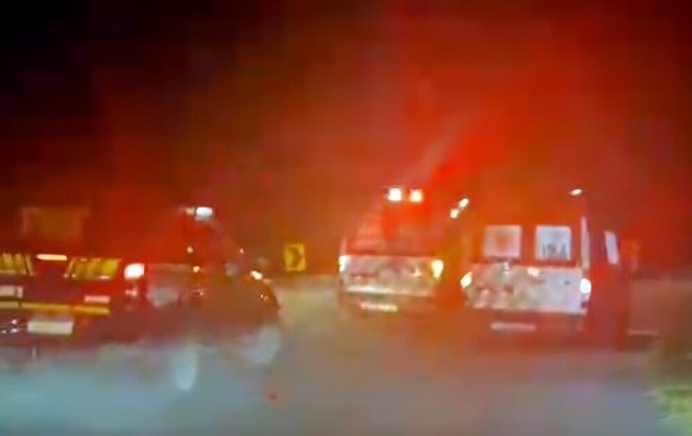 Duas pessoas ficam feridas após queda de moto em viaduto da BR-101