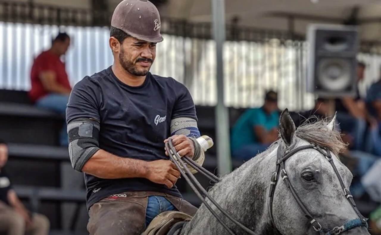 Vaqueiro alagoano conquista titulo de Campeao Brasileiro de Vaquejada 3