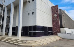 Financeira é condenada a devolver valores descontados indevidamente de cliente