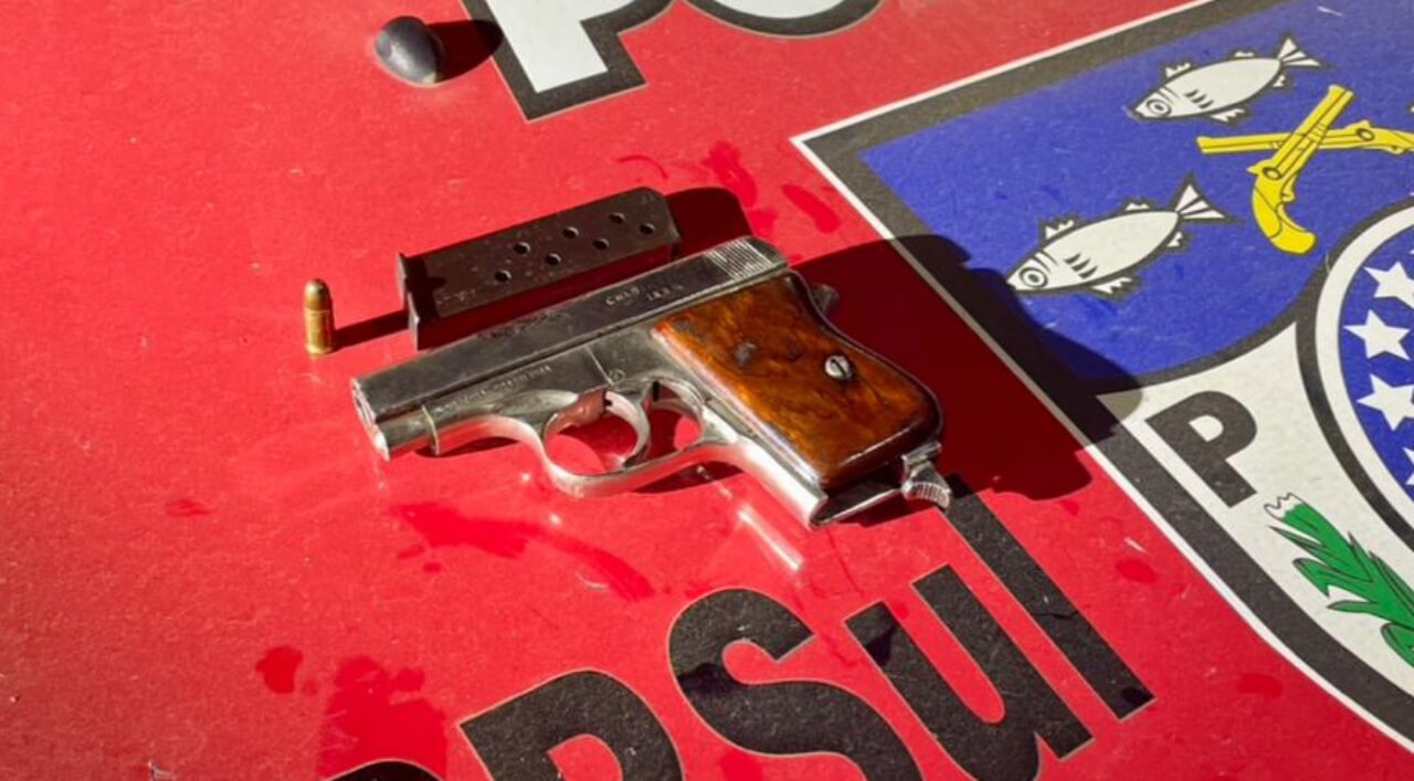 1ª Cia prende dois homens por porte de arma e embriaguez ao volante em São Miguel dos Campos