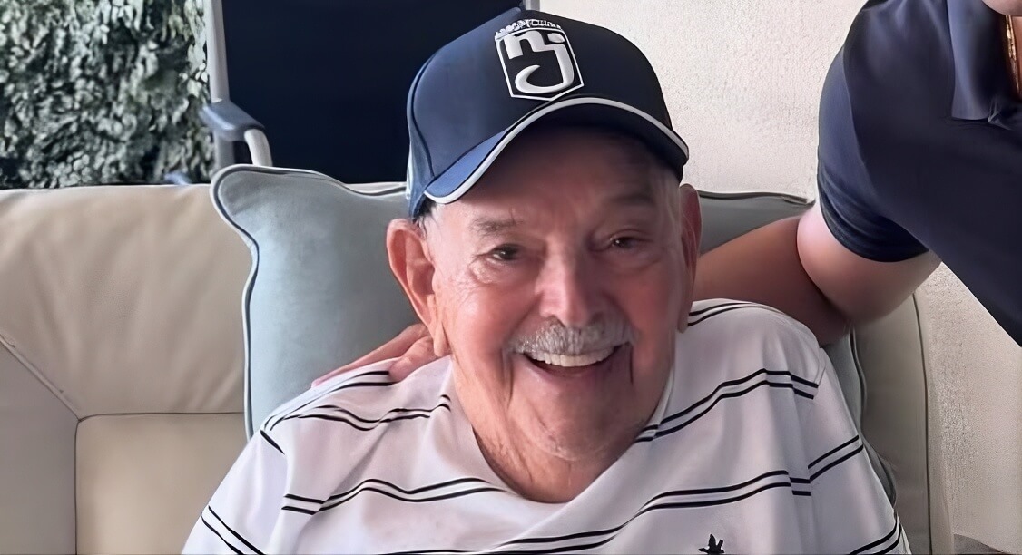 Nivaldo Jatobá é sepultado em cerimônia reservada em Maceió