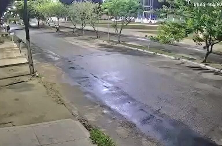 Assista: Fortes trovões e raios provocam medo e pavor durante a madrugada em São Miguel dos Campos e Região