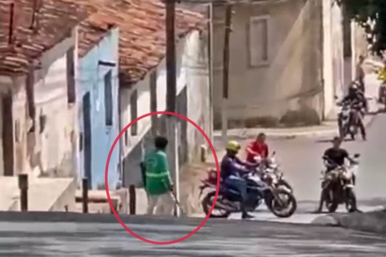 Assista: Homem armado com facão causa pânico e bloqueia trânsito em São Miguel dos Campos