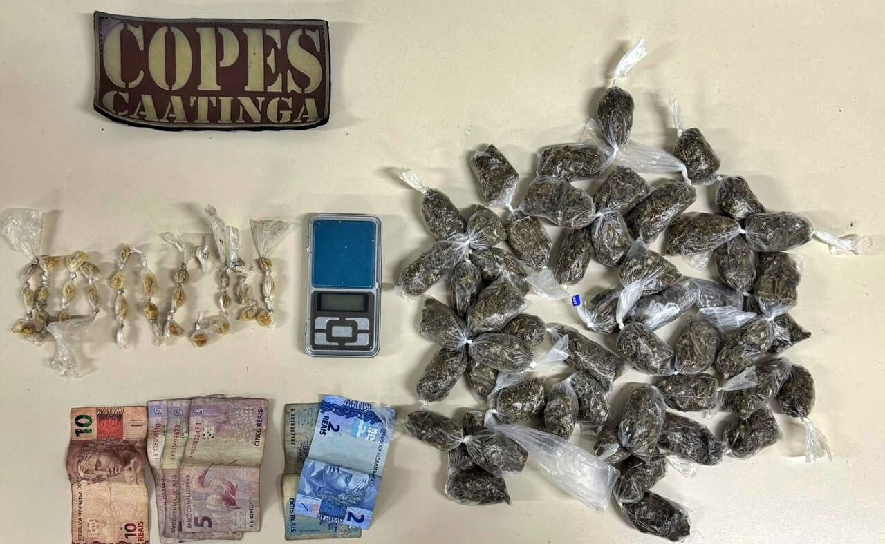 Jovem de 18 anos é presa por tráfico de drogas em Major Izidoro