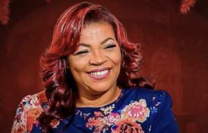 Morre cantora gospel Rejanne Fogo Puro aos 59 anos